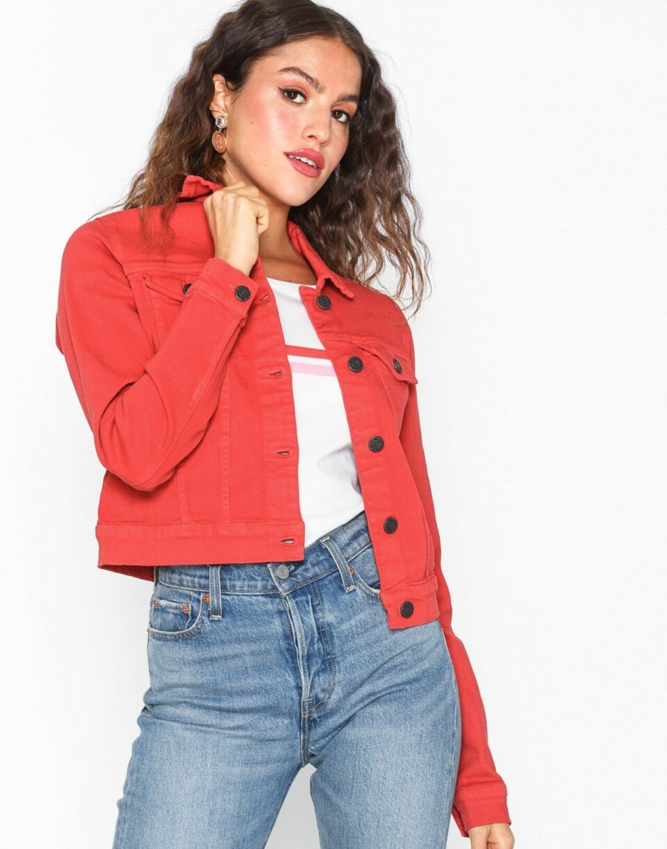 24 snygga jeansjackor under 800 kronor