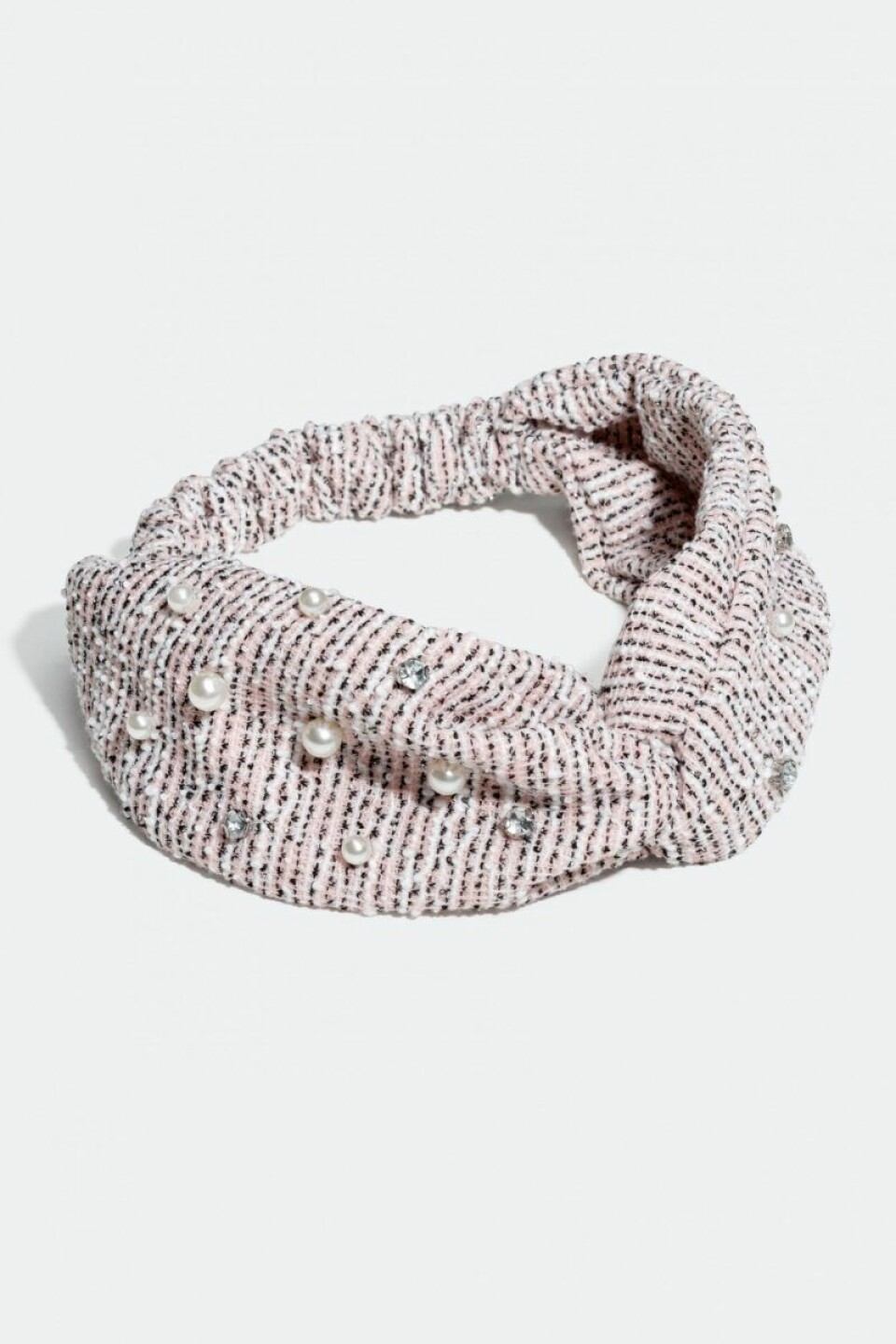 Diadem, hårband och scarfs – 20 fina håraccessoarer i butik just nu