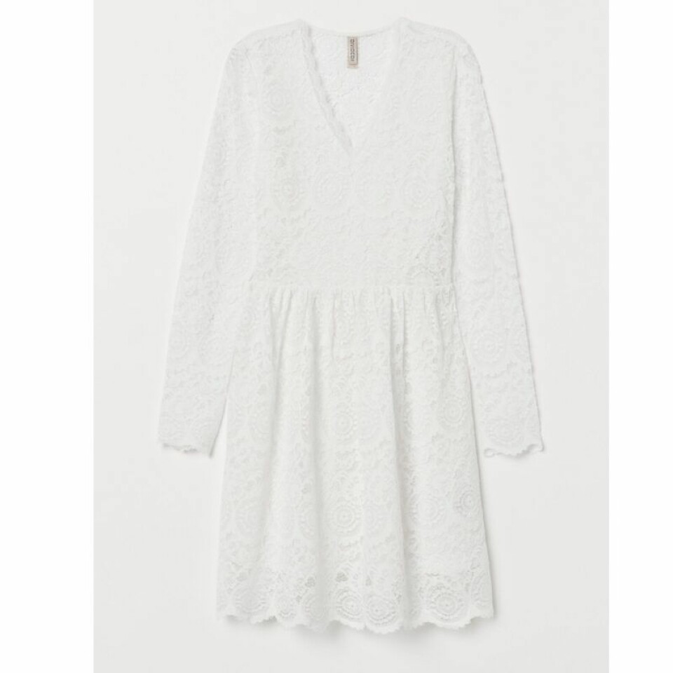 Studentklänning från H&M, 399 kronor. Studentklänning från H&M, 399 kronor.