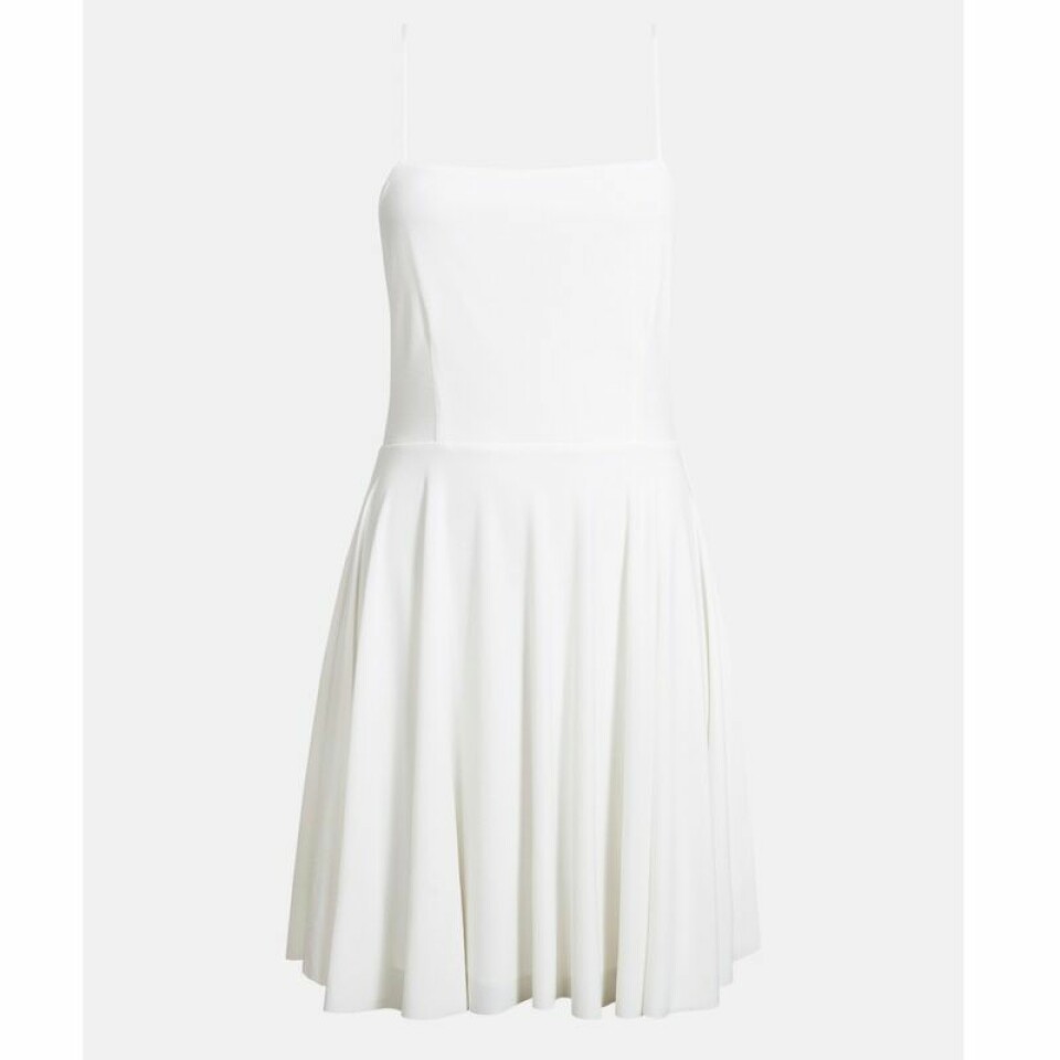 Studentklänning från Bikbok, 199 kronor. Studentklänning från Bikbok, 199 kronor.