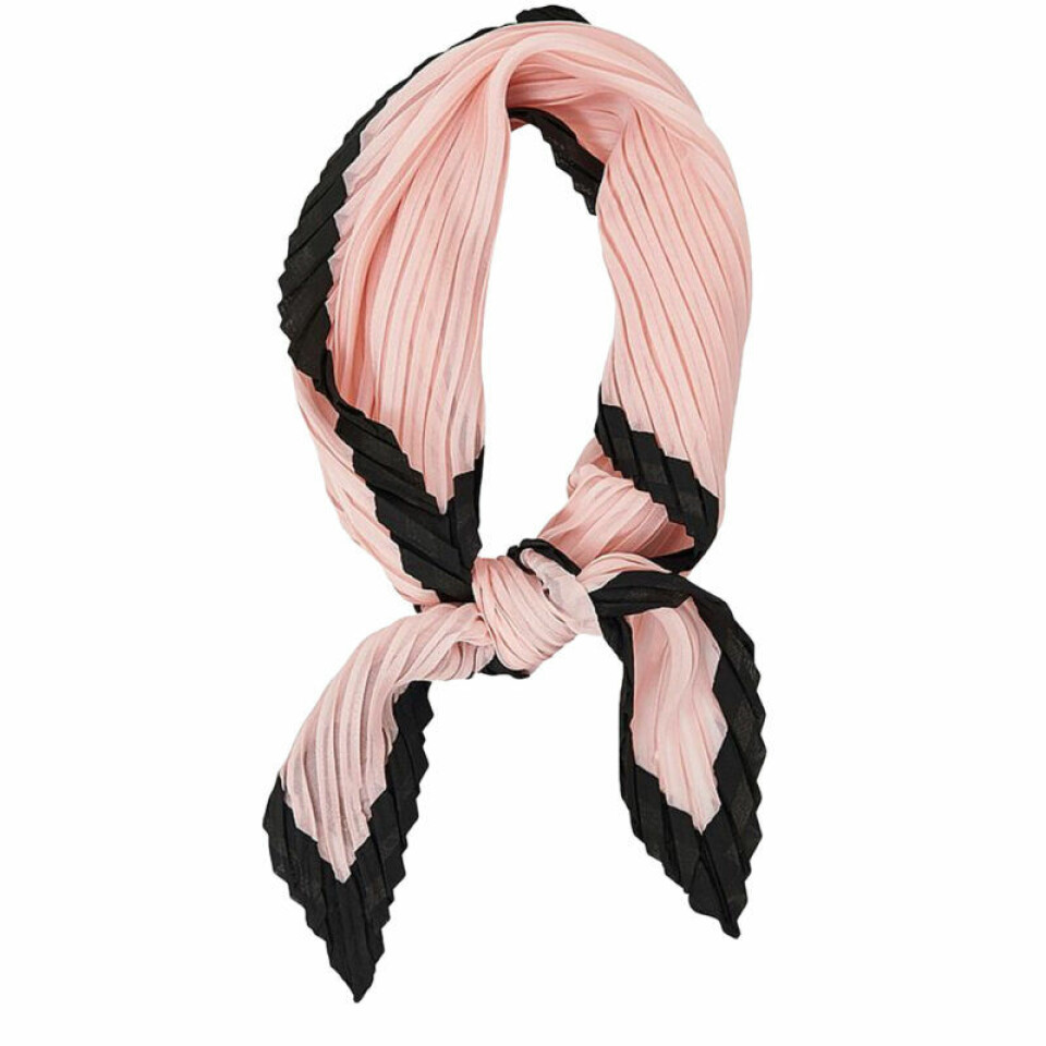 Styla håret med en scarf! 13 fina varianter i butik