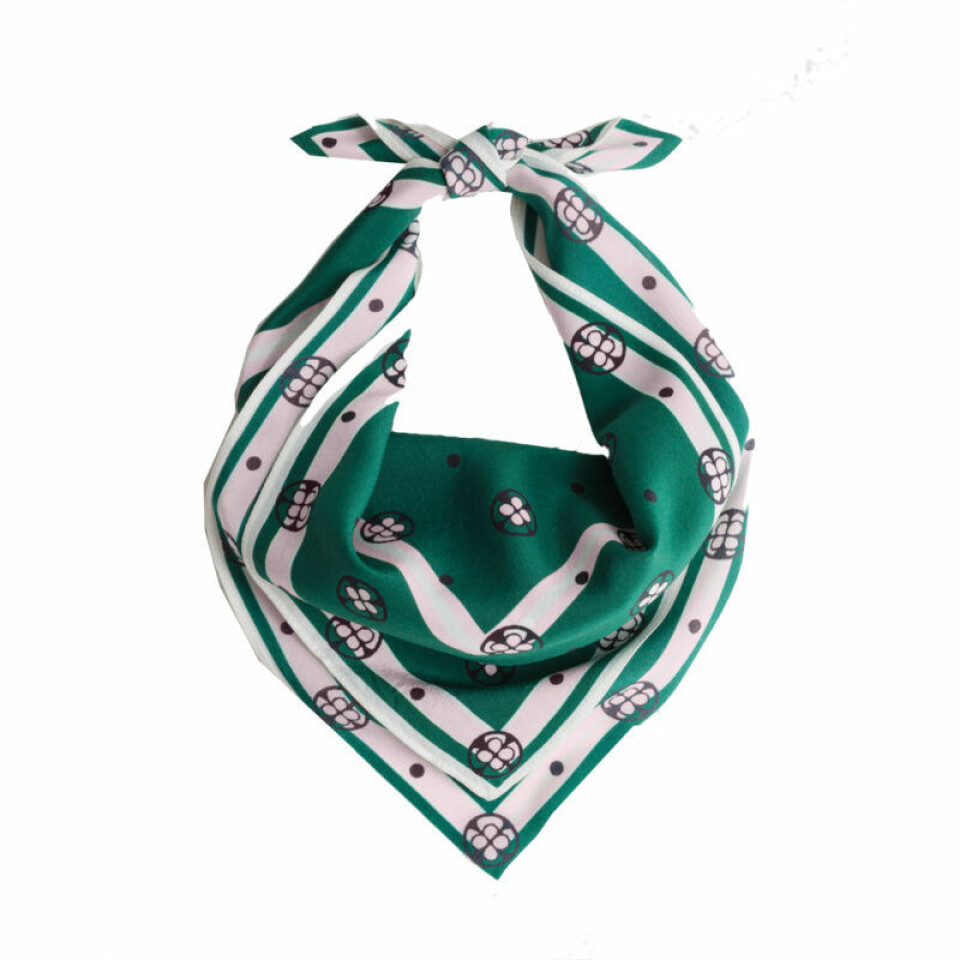 Styla håret med en scarf! 13 fina varianter i butik