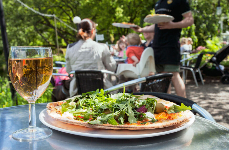 Stenugnsbakade pizzan på Villa belparc är en favorit i solen! Foto: Villa Belparc Stenugnsbakade pizzan på Villa belparc är en favorit i solen! Foto: Villa Belparc