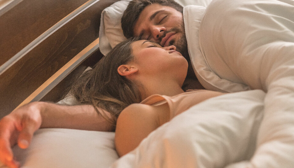 Därför borde du och din partner testa att byta sängsida