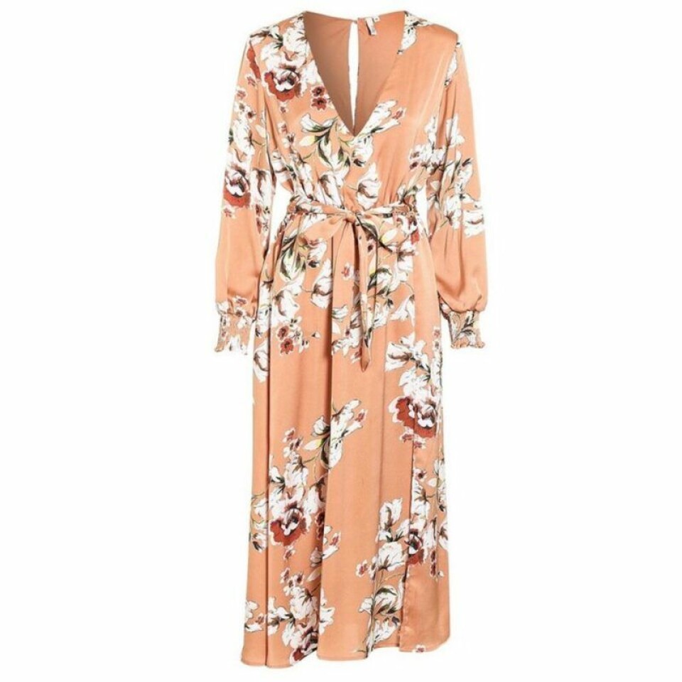 Bröllop, midsommar och fest – 14 somriga gravidklänningar i butik