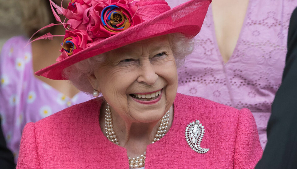 Bra på sociala medier? Då kan du börja jobba för drottning Elizabeth