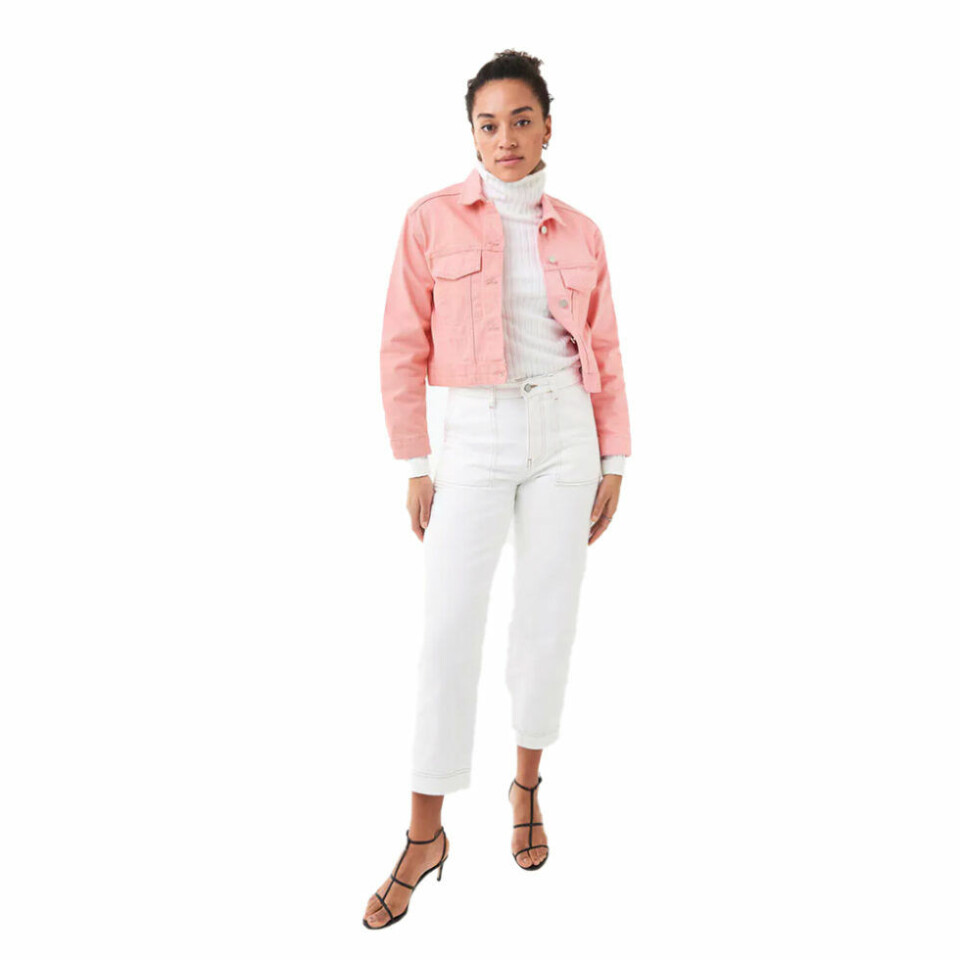15 fina jeansjackor i butik just nu – i olika färger och modeller