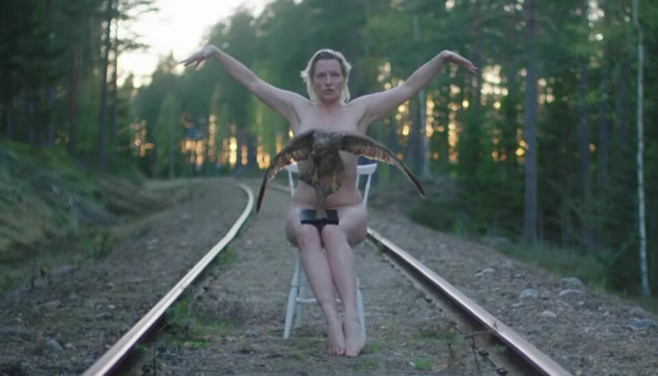 Första titten på Gösta – Lukas Moodyssons nya HBO-serie