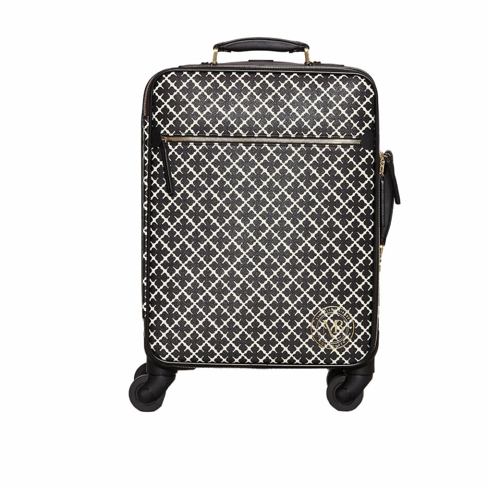 Dags att packa väskan? 10 stora och fina resväskor i butik just nu