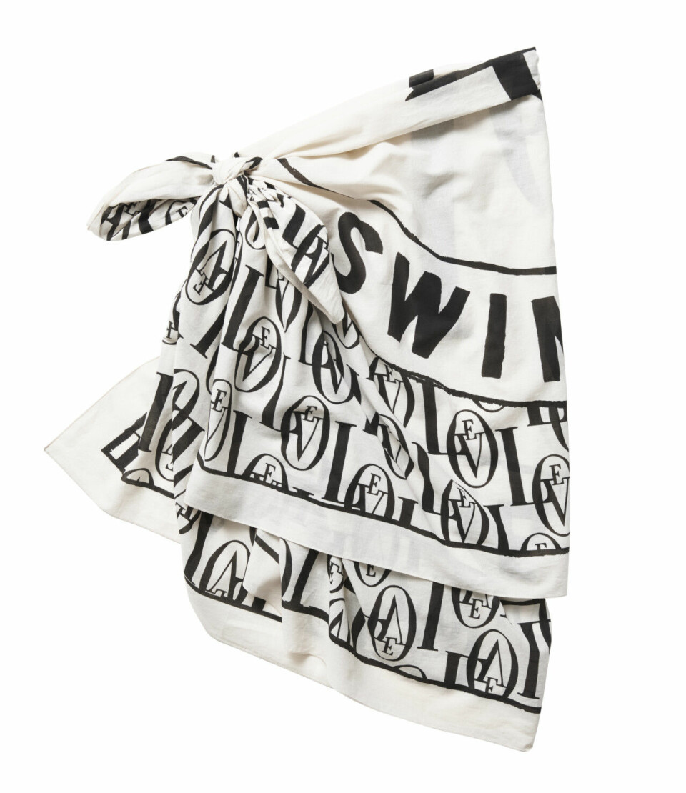 H&M släpper badkollektion med Love stories
