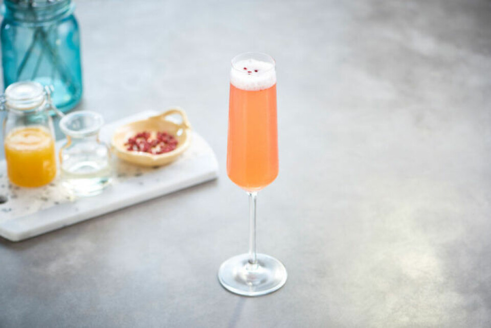 4 fruktiga spritzdrinkar att testa i sommar