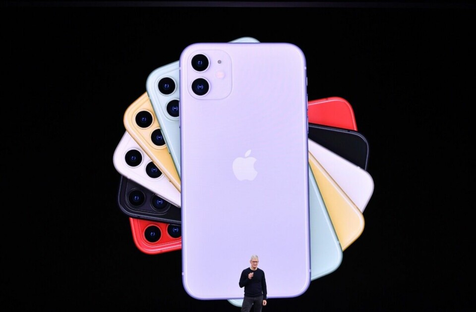 Apples VD Tim Cook på scen under presentationen av Iphone 11. Apples VD Tim Cook på scen under presentationen av Iphone 11.