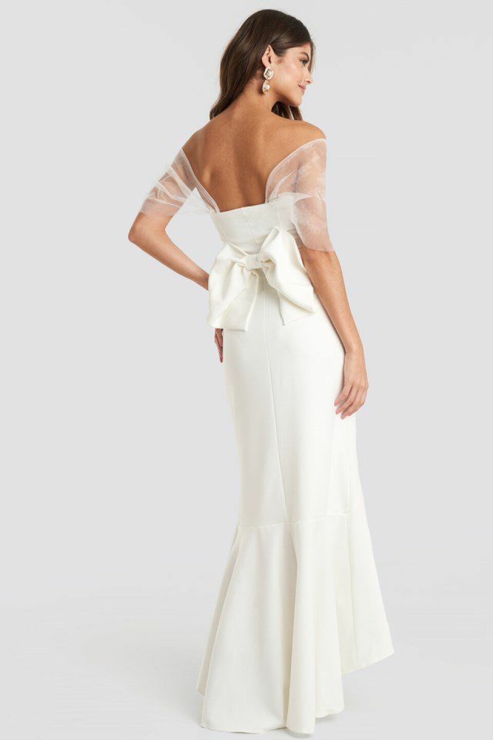 Billiga brudklänningar? Här är 32 fina i butik