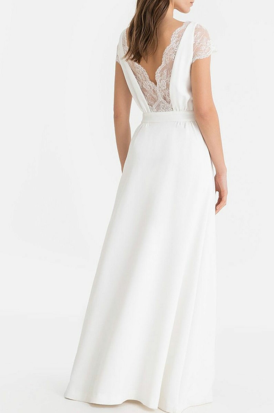 Billiga brudklänningar? Här är 32 fina i butik