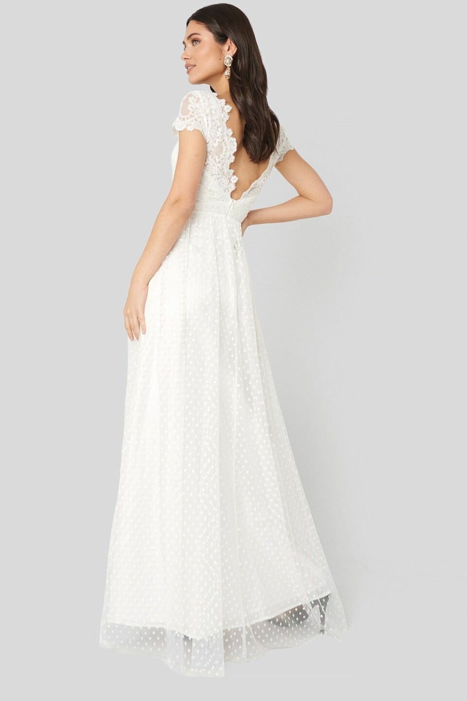 Billiga brudklänningar? Här är 32 fina i butik