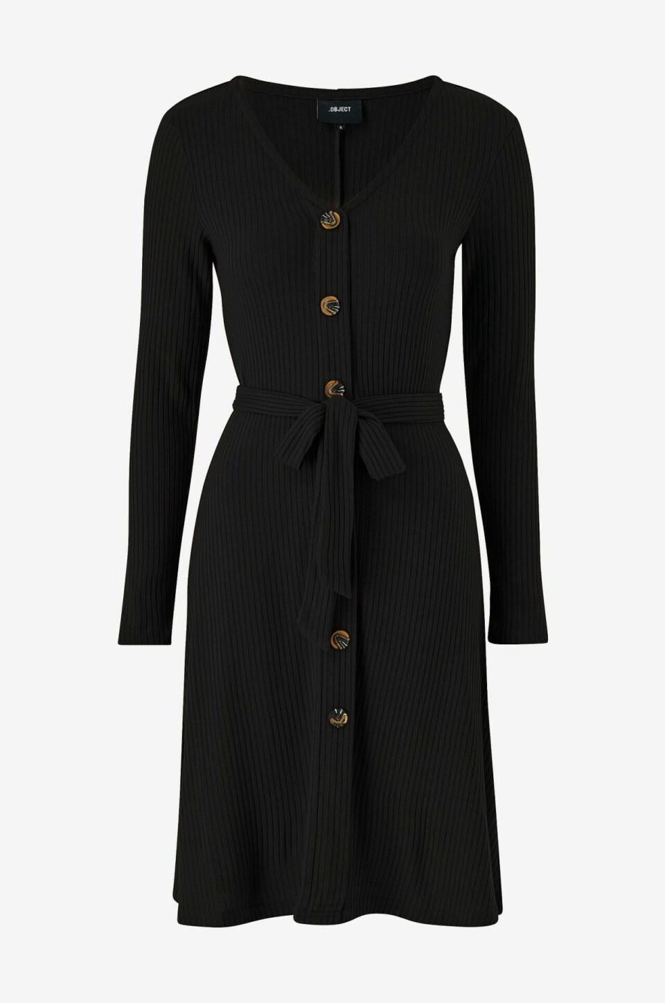 17 stickade klänningar som vill hoppa in i din garderob