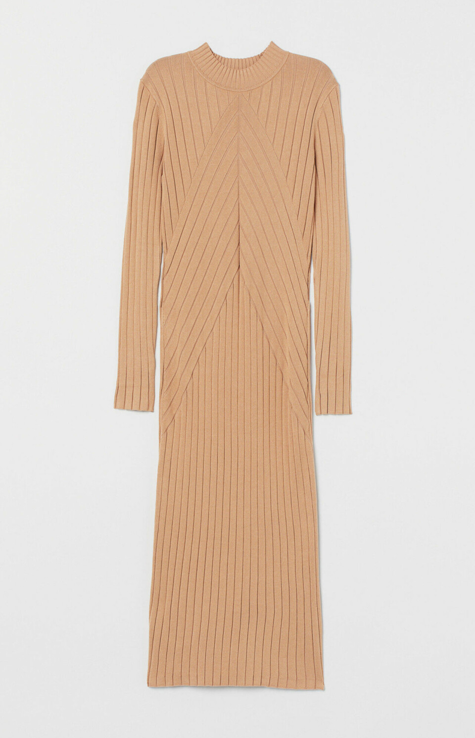 17 stickade klänningar som vill hoppa in i din garderob