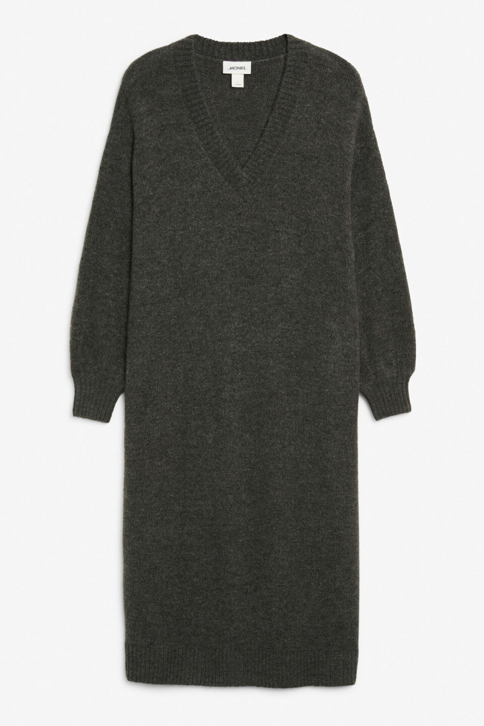 17 stickade klänningar som vill hoppa in i din garderob