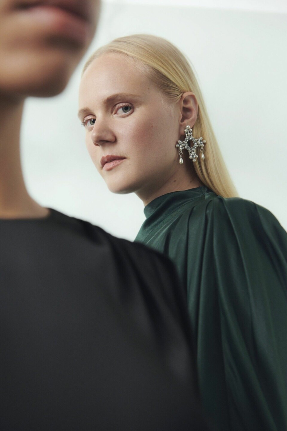 Gina tricot och Aéryne släpper kollektion av överblivna tyger