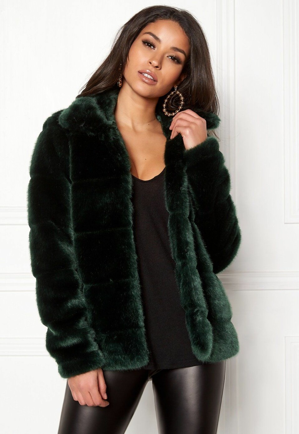 20 snygga fuskpälsar – i olika prisklasser