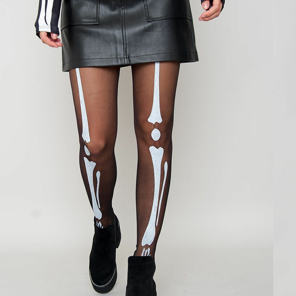 Kläder, accessoarer och smink – här är enkla outfits till halloween