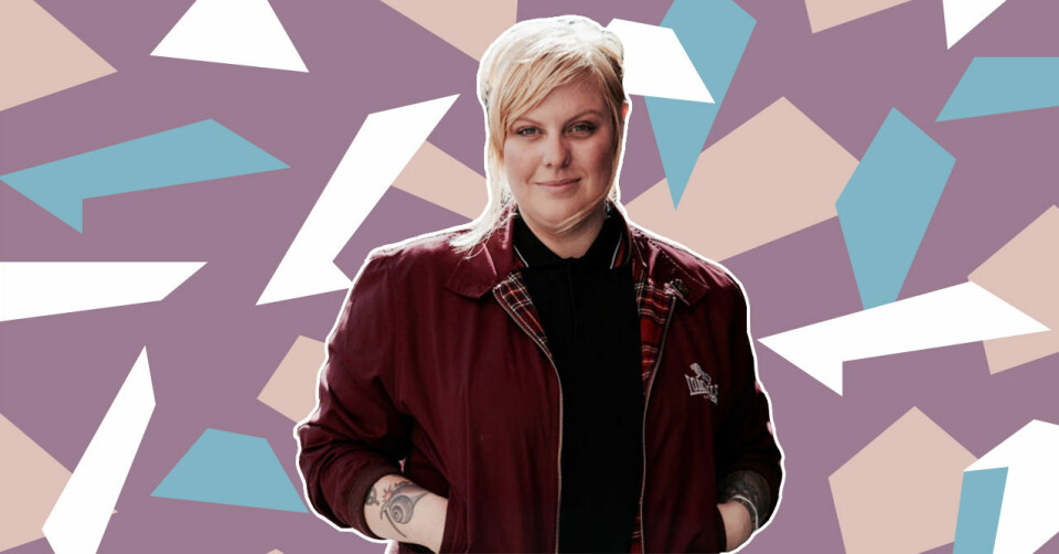Elvira Eriksson är van matchbesökare och ordförande för Allmänna Supporterklubben. Elvira Eriksson är van matchbesökare och ordförande för Allmänna Supporterklubben.