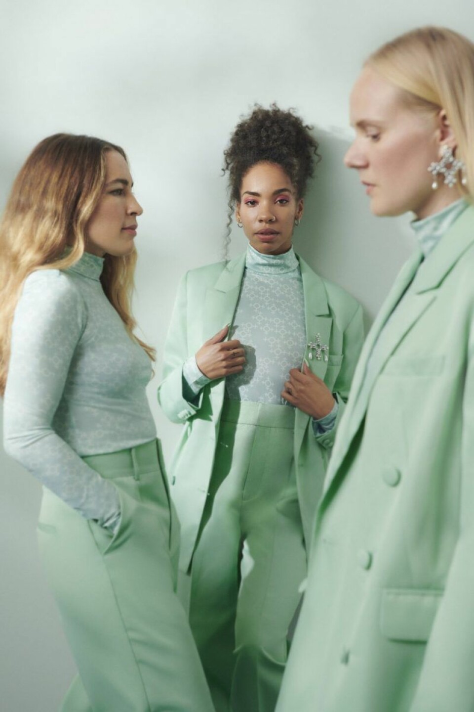 Kollektionen finns nu att köpa online och i fysiska butiker. Bild: Gina tricot Kollektionen finns nu att köpa online och i fysiska butiker. Bild: Gina tricot