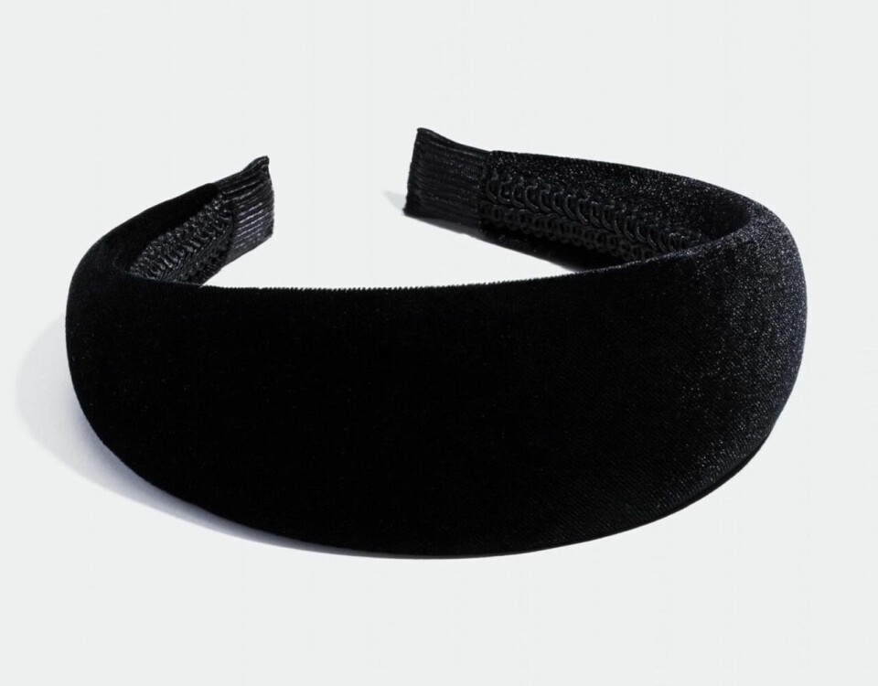 Från diadem till väskor – 30 trendiga accessoarer i butik