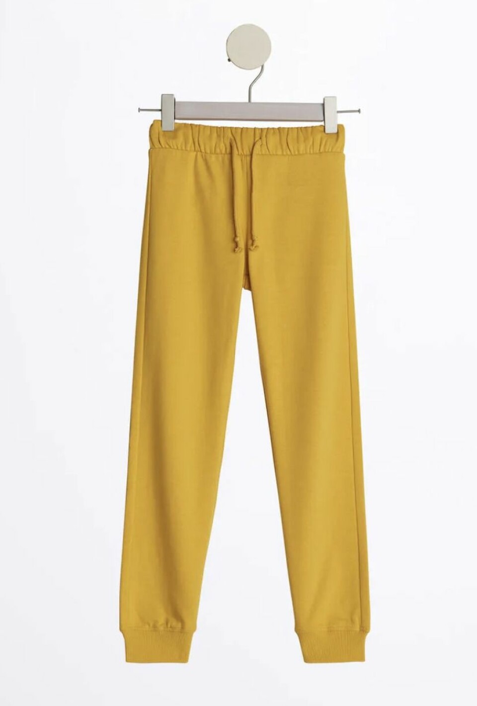 Nu släpper Gina tricot ny mor- och barnkollektion