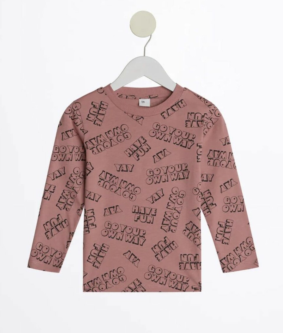 Nu släpper Gina tricot ny mor- och barnkollektion