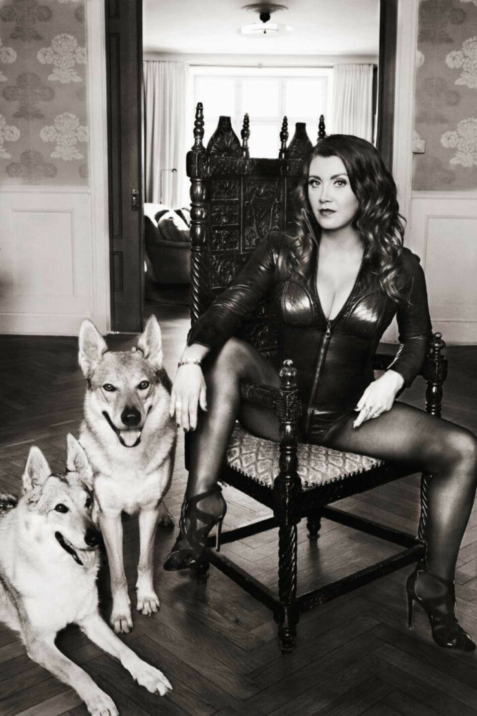 Unika kändisbilderna i Sagolika kvinnor-kalendern 2020