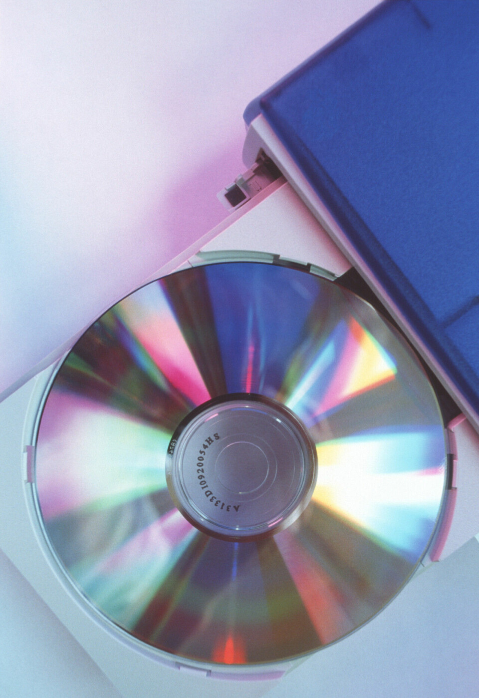 Det var ju så smidigt att ha böckerna på CD-ROM. Det var ju så smidigt att ha böckerna på CD-ROM.