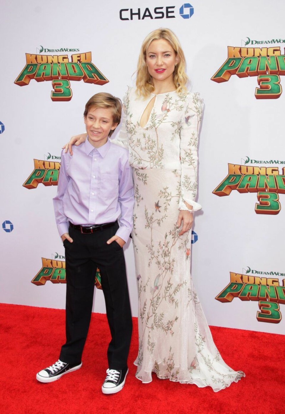Kate Hudson och Ryder Robinson på galapremiär 2016. Kate Hudson och Ryder Robinson på galapremiär 2016.