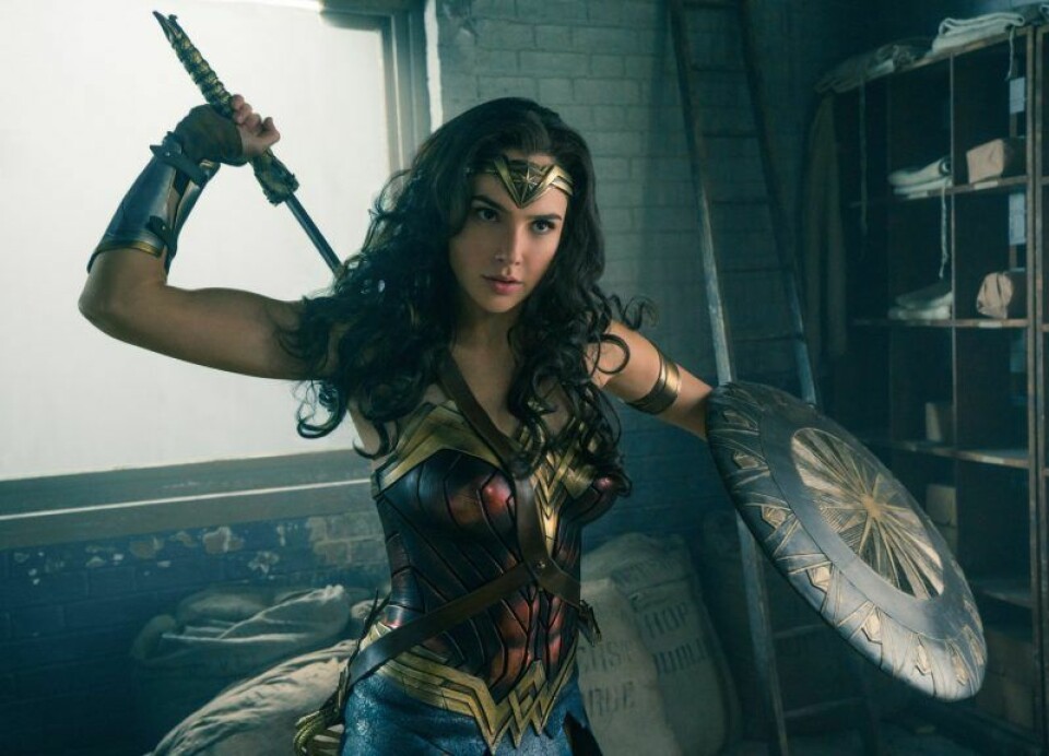 Wonder Woman möter nya fiender i Wonder Woman 1984. Wonder Woman möter nya fiender i Wonder Woman 1984.