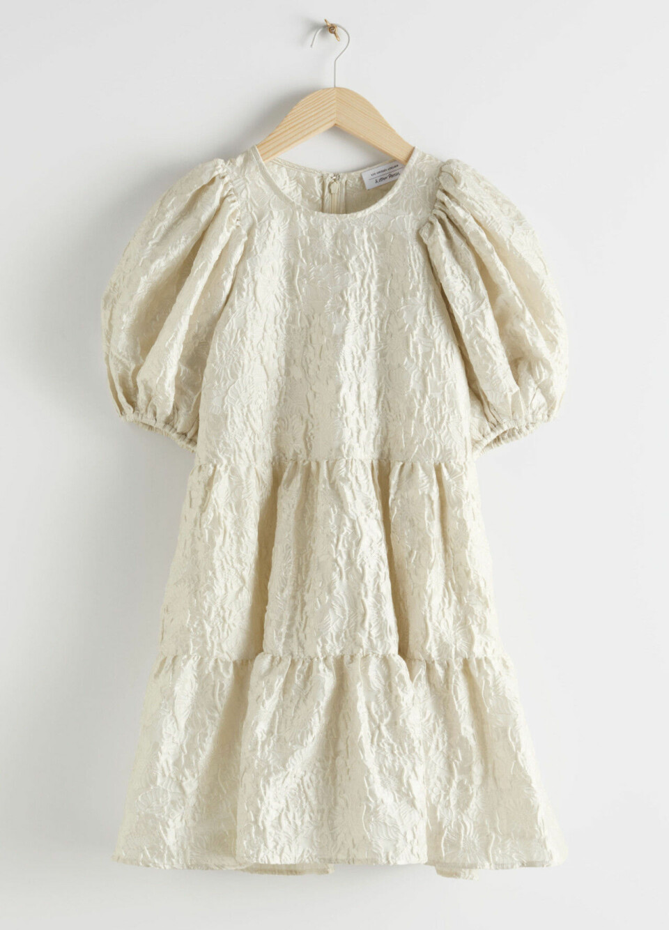 15 fina festklänningar med trendig puffärm