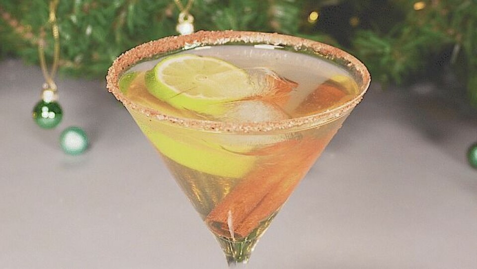 Julens festligaste drink med glögg och martini – Glöggtini