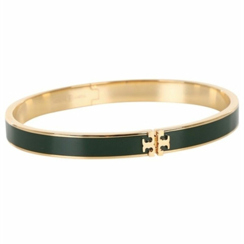 Från glittriga hårband till stora örhängen – 19 accessoarer till nyårsfesten