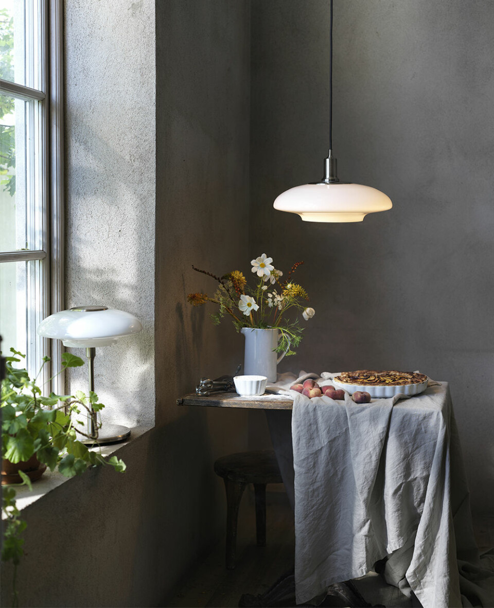 Art déco-känsla med Ikeas nya lampor Tällbyn som finns som tak-, bords- och golvlampa. Art déco-känsla med Ikeas nya lampor Tällbyn som finns som tak-, bords- och golvlampa.