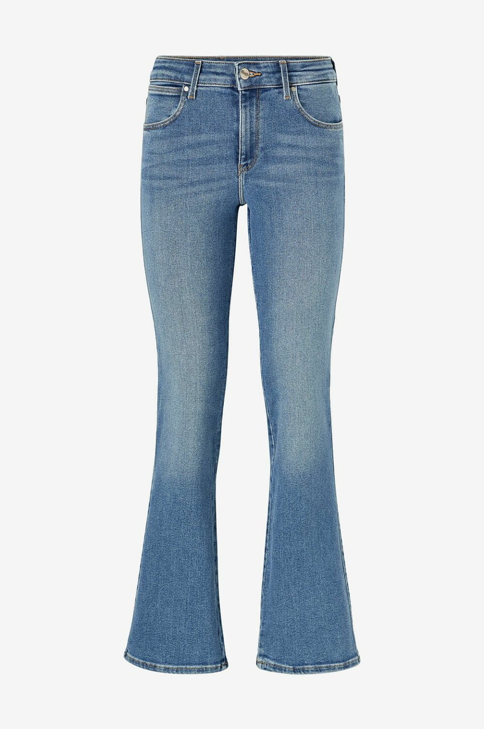 Snygga jeans i olika modeller till våren 2020