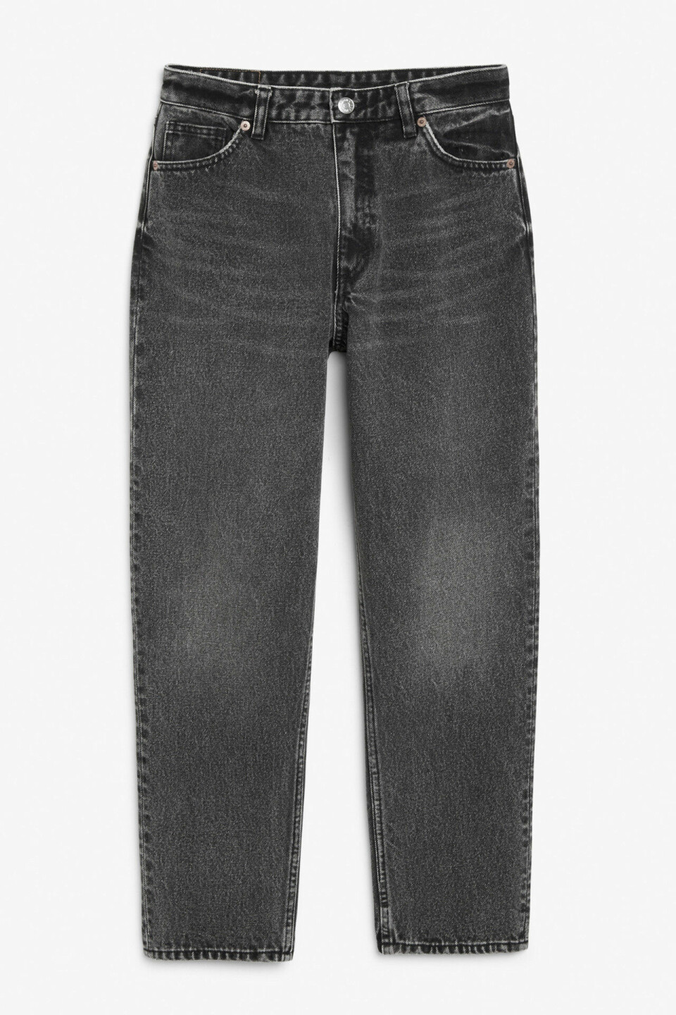 Snygga jeans i olika modeller till våren 2020