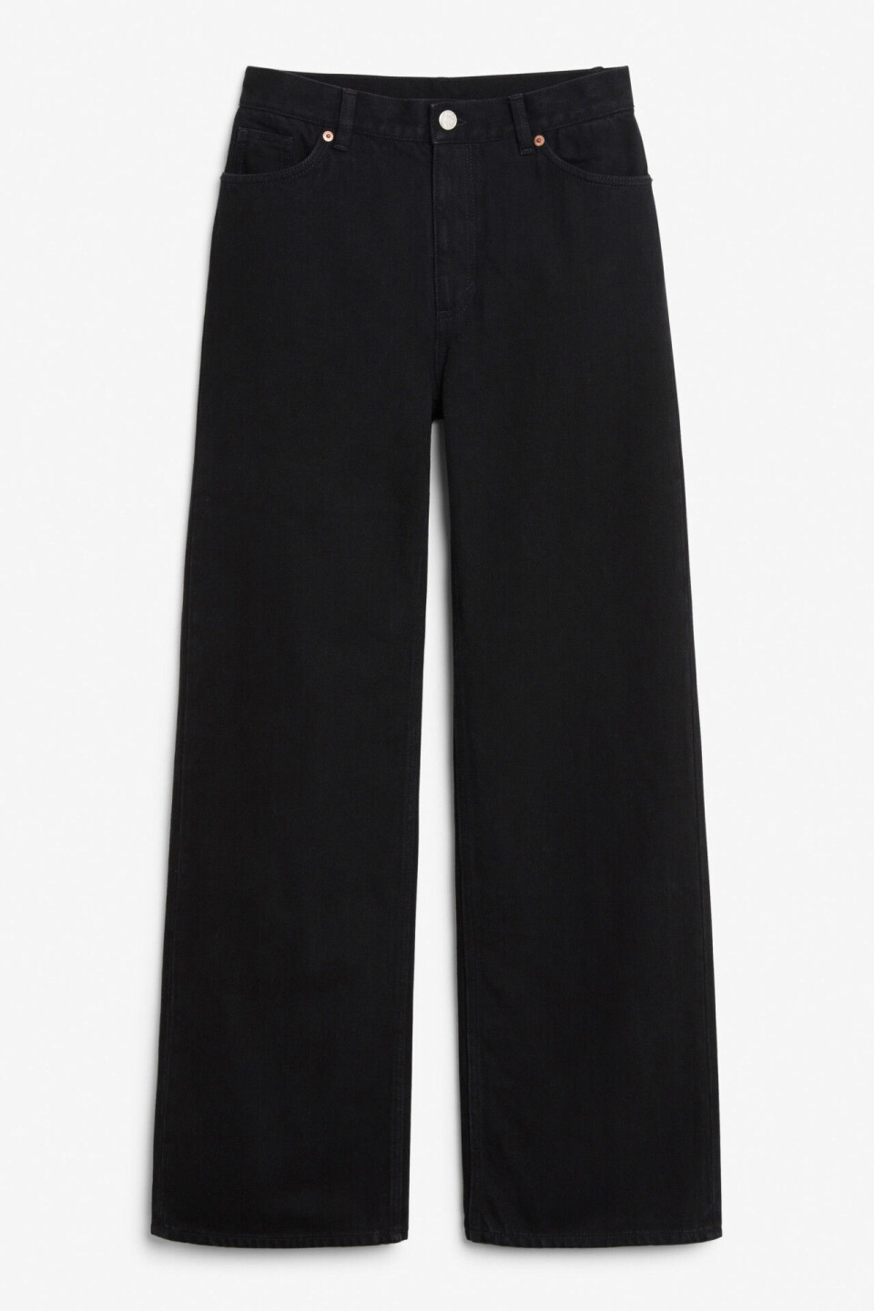 Snygga jeans i olika modeller till våren 2020