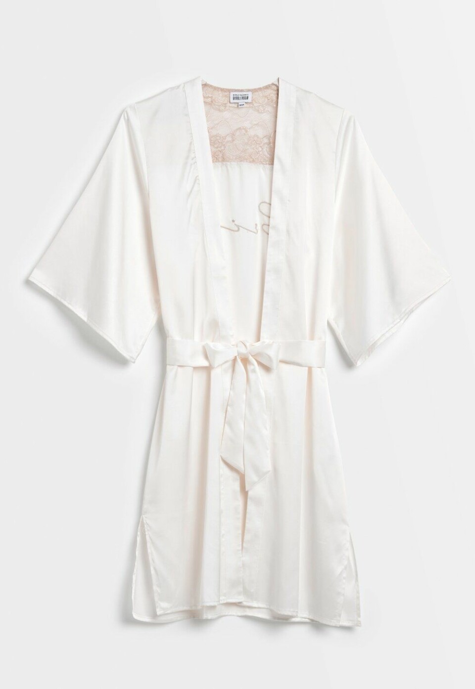 Nicole Falciani släpper bröllopskollektion med Bubbleroom