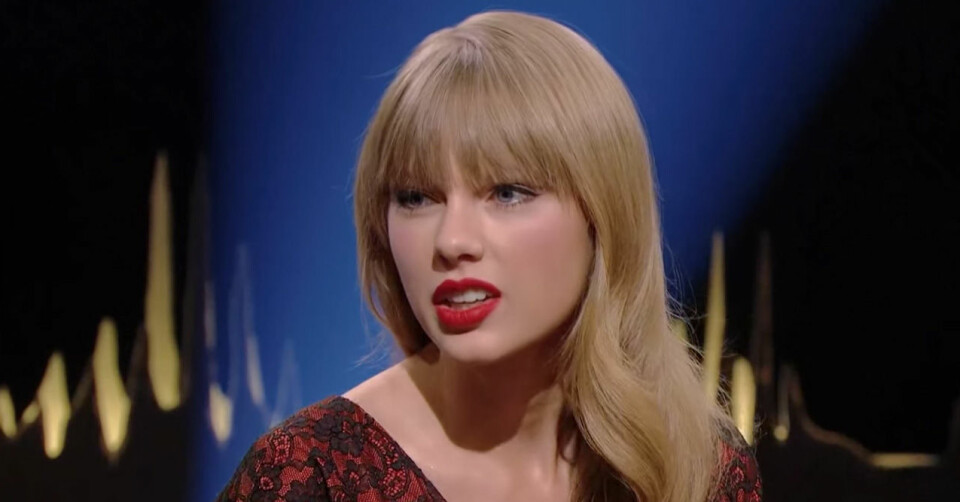 Taylor Swift stod på sig mot sitt manegement och tog politisk ställning. Taylor Swift stod på sig mot sitt manegement och tog politisk ställning.