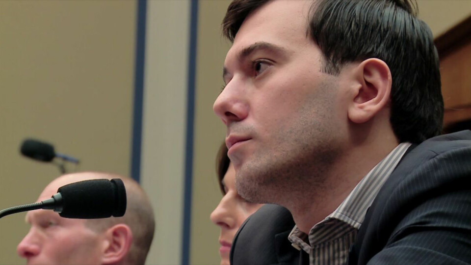 Dirty Money är en undersökande serie med fokus på pengar. Dirty Money är en undersökande serie med fokus på pengar.