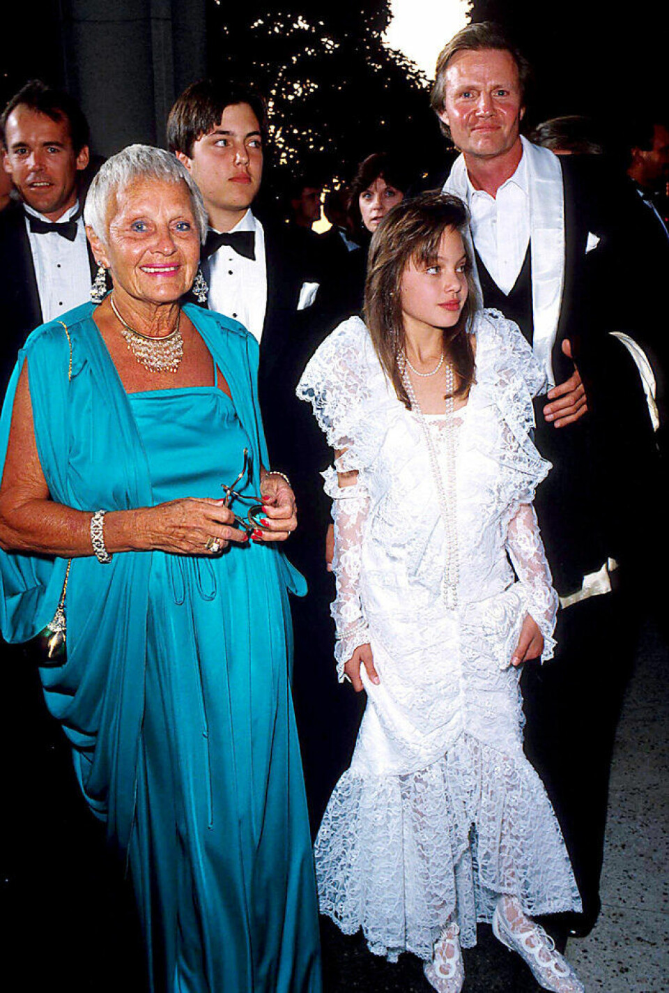 Angelina Jolie, 1986. Angelina Jolie, 1986.