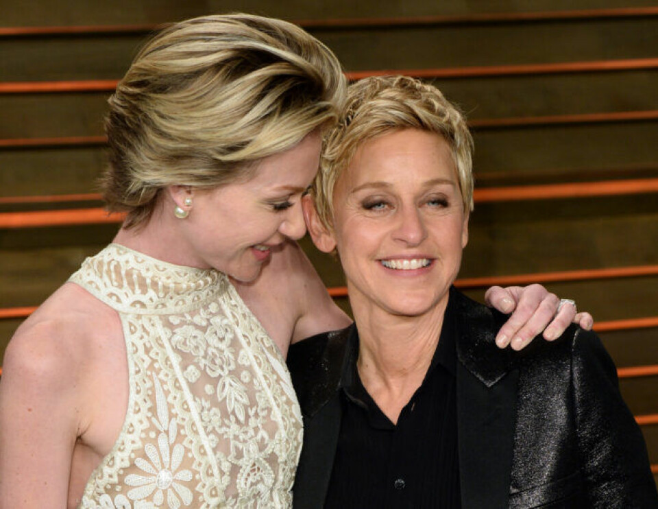 Ellen DeGeneres med partnern Portia de Rossi. Ellen DeGeneres med partnern Portia de Rossi.