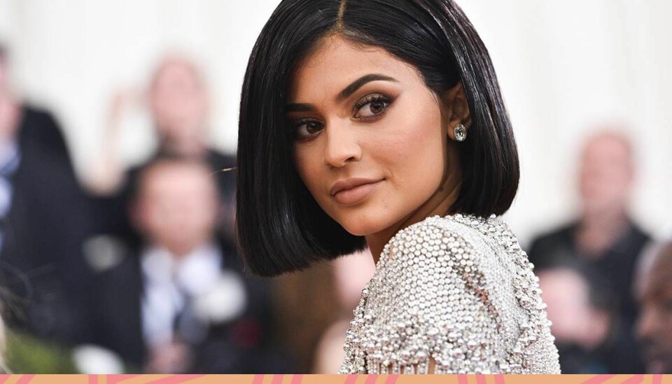 Kylie Jenner visar upp sitt riktiga hår – utan peruk och extensions