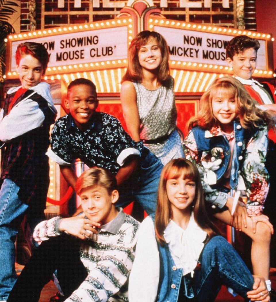 Britney och Justin Timberlake träffades i Mickey Mouse Club 1992. Justin är längst upp till höger, Britney längst ned till höger. Britney och Justin Timberlake träffades i Mickey Mouse Club 1992. Justin är längst upp till höger, Britney längst ned till höger.
