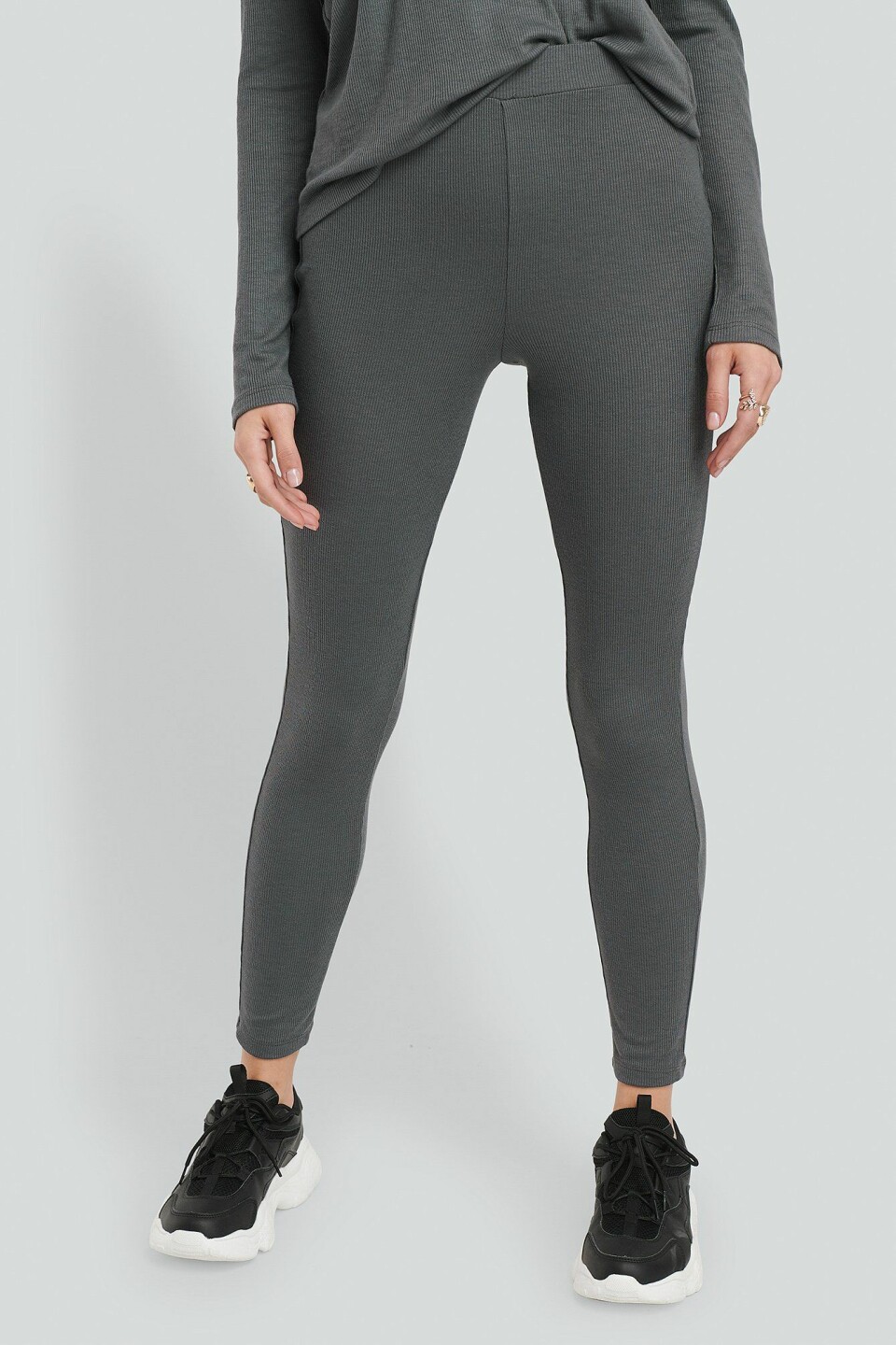 Stilsäkra leggings till våren och sommaren 2020