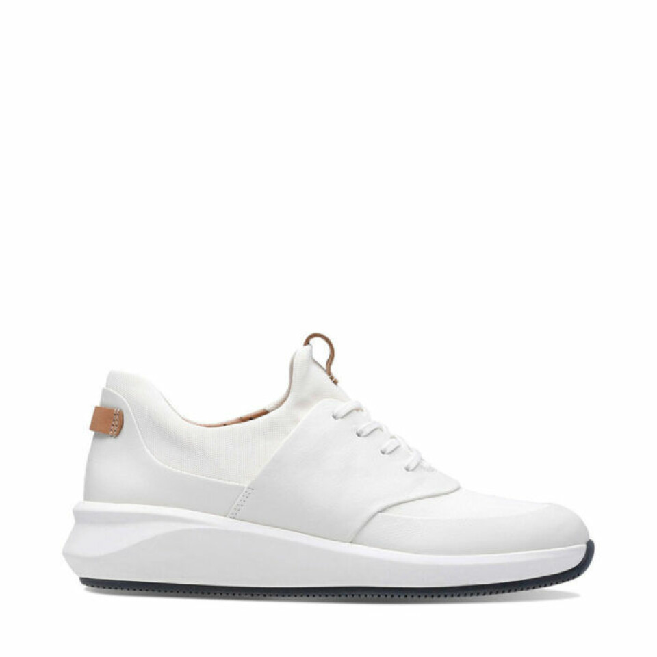 Sportiga sneakers att bära varje dag i vår och sommar